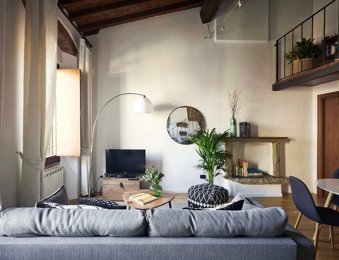 On The Duomo - Super Chic Apartment Florenţa Exterior foto